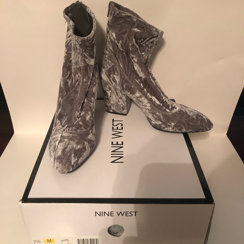 Ninewest Gray Block Heel Booties
